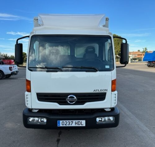 Nissan Atleon 56.15 – Camion Frigorifique – 2011